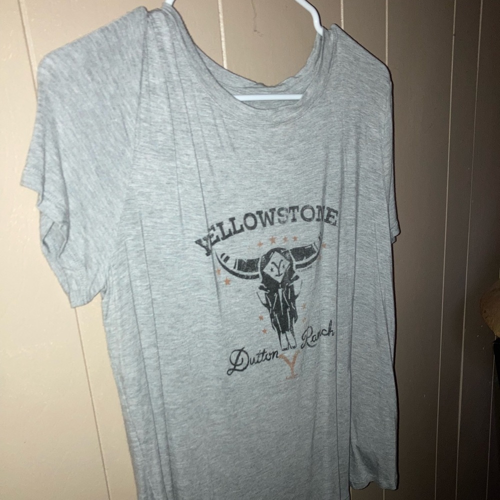 Yellowstone, Dutton Ranch T-shirt - Picture 2 of 6